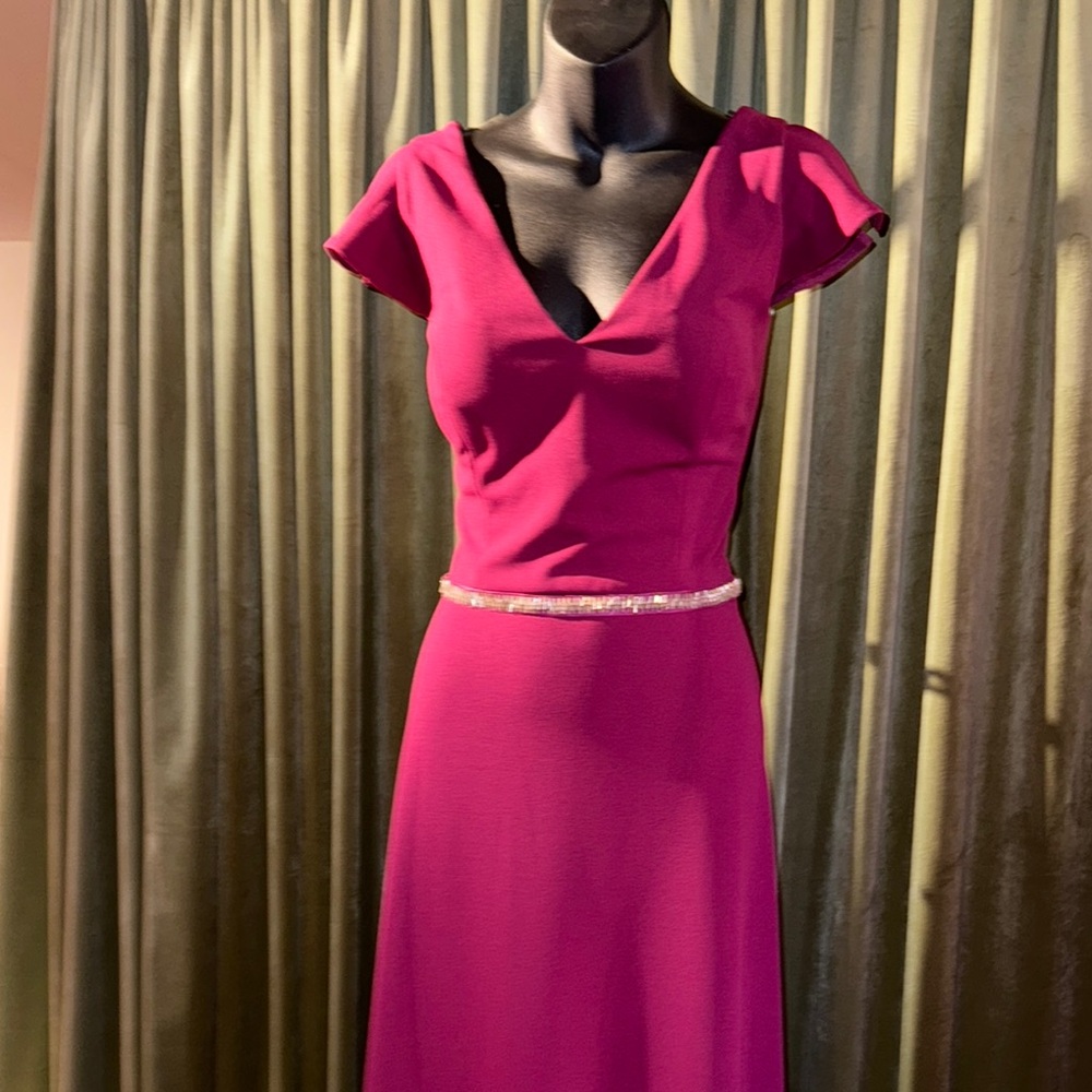 Elegant Belsoie Scarlet Evening Gown Style No. L214013 - Picture 3 of 6